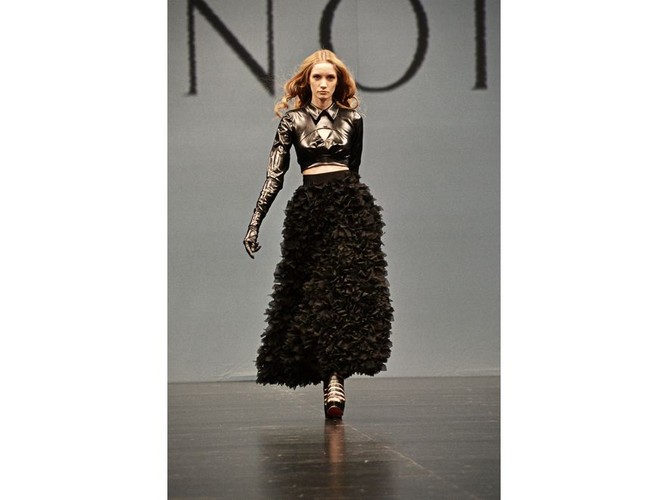 B(l)ack to the future: czerń w nowej kolekcji Mility Nikonorov