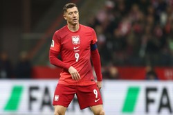 Sensacyjne wieści BBC. Robert Lewandowski może trafić do "polskiego" klubu