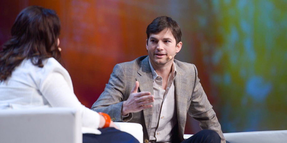 Ashton Kutcher jest znany głównie ze swoich ról filmowych, ale jest też inwestorem i miłośnikiem technologii