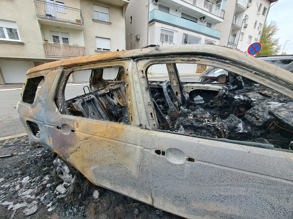 Automobili koji su izgoreli 