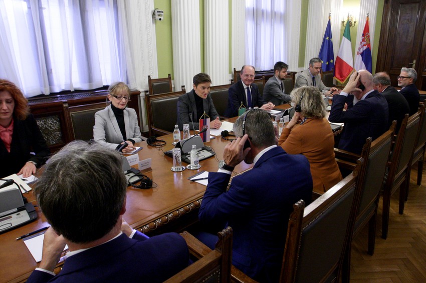 Ana Brnabić sastala sa predsednicom Komisije za spoljne poslove i odbranu Senata Italije Stefanijom Kraksi