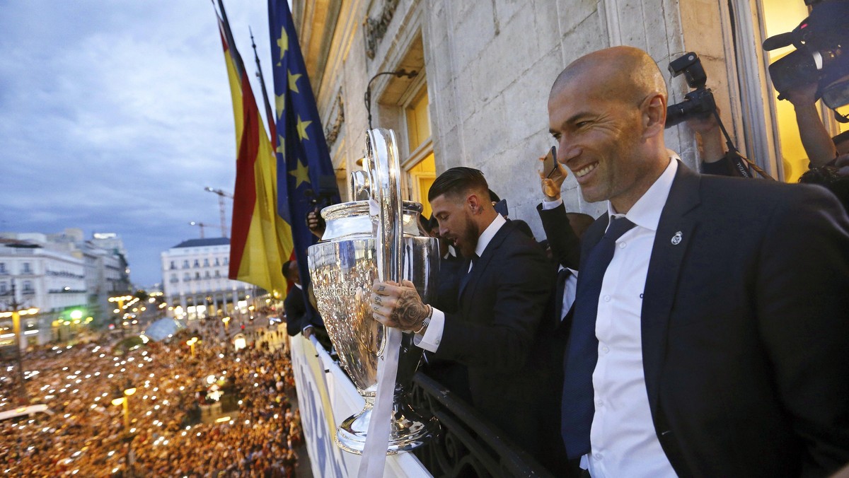 Real Madrid coach Zinedine Zidane steps down