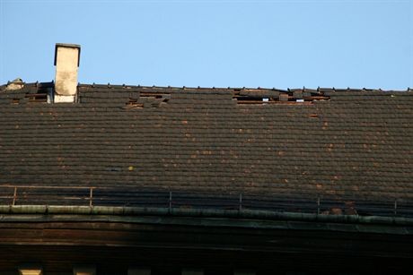 KRAKOWNAD KRAKOWEM PRZESZLA BURZA NAWALNICAN/Z DACHOWKI MALY RYNEK2007-08-24FOT. SEBASTIAN JANKOWSKI