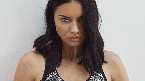 A Puma legdögösebb darabját Adriana Lima hozta el