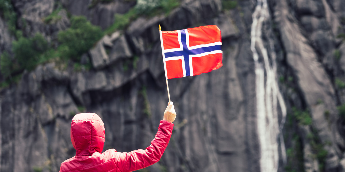 Gigantyczny norweski fundusz majątkowy poniósł w ciągu pierwszych trzech miesięcy roku stratę sięgającą 74 mld dol.