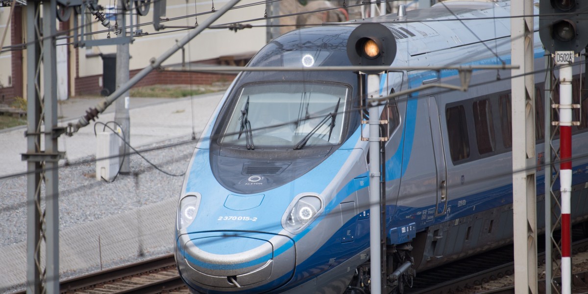 PKP Intercity do końca listopada chce udostępnić wi-fi we wszystkich 20 składach Pendolino