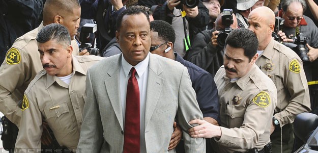 22841_dr-conrad-murray-jackson-halala-625-d00017061642b245ebd38