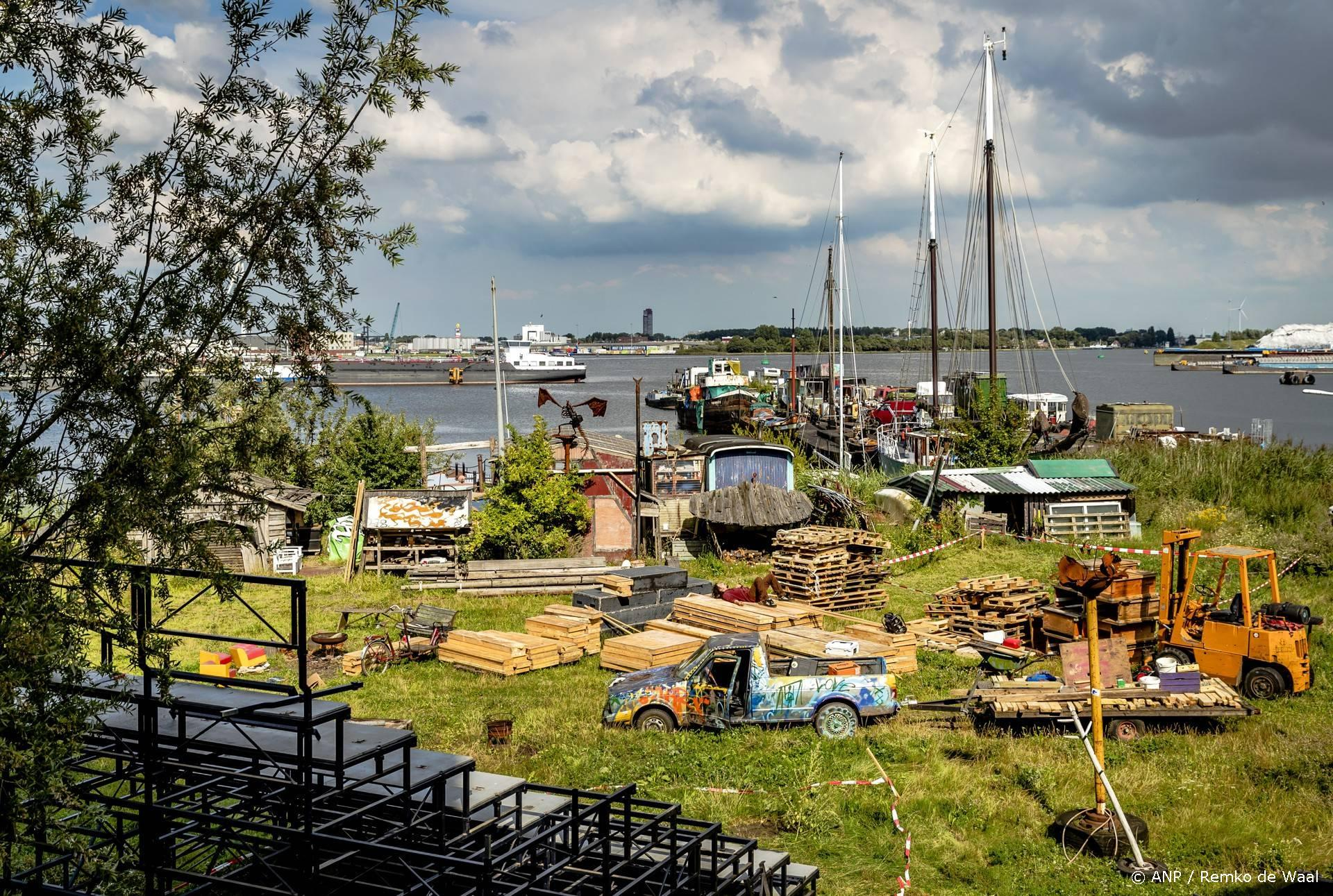 Amsterdam koopt ADM-terrein voor 165 miljoen - duizenden woningen gepland