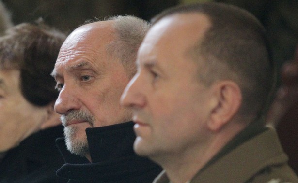 Szef MON Antoni Macierewicz