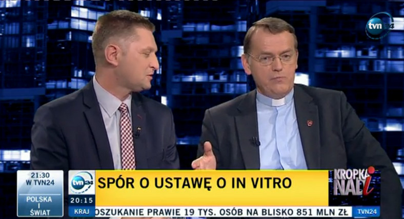 Ksiądz Oko w TVN 24, fot. screen z tvn24.pl