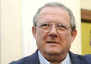 402990_adam-michnik-foto-ap