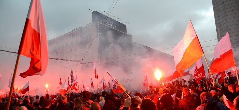 Marsz Niepodległości w Warszawie. W tym roku bez większych incydentów. ZDJĘCIA