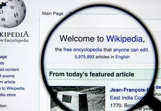 Rosjanie ściągają na dysk całą Wikipedię. Boją się blokady