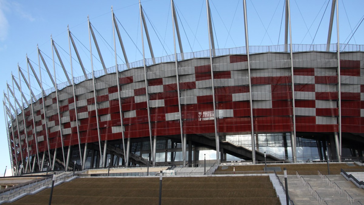 Ponad pół tysiąca imprez, w tym mecze piłkarskiej reprezentacji Polski, a także koncerty, wydarzenia biznesowe i społeczne - to wszystko zrobiło swoje. Spółka PL.2012+, zarządzająca Stadionem Narodowym, odnotowała za ubiegły rok zysk na poziomie ok. 2,1 mln zł. Tym samym obiekt na warszawskiej Pradze po raz pierwszy w historii znalazł się na plusie.