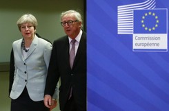 Brexit - pierwsza faza rozmów zakończona. Mowa o prawach obywateli i granicy z Irlandią