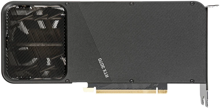 Nvidia GeForce RTX 3070 FE – tak jak w innych układach z rodziny Ampere, płyta PCB jest wyjątkowo krótka, a radiator układu chłodzenia wystaje sporo poza nią