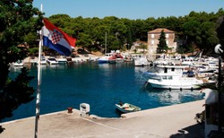 Pożar na chorwackiej wyspie Pag. Ewakuowano 10 tys. uczestników festiwalu hiphopowego