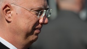 Tajemnicza wizyta Dmitrijewa w Paryżu. Został zauważony nieopodal Pałacu Elizejskiego