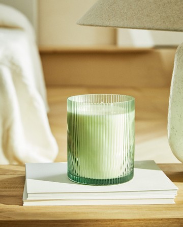 10. ZARA HOME Neroli illatos gyertya 12 995 Ft
