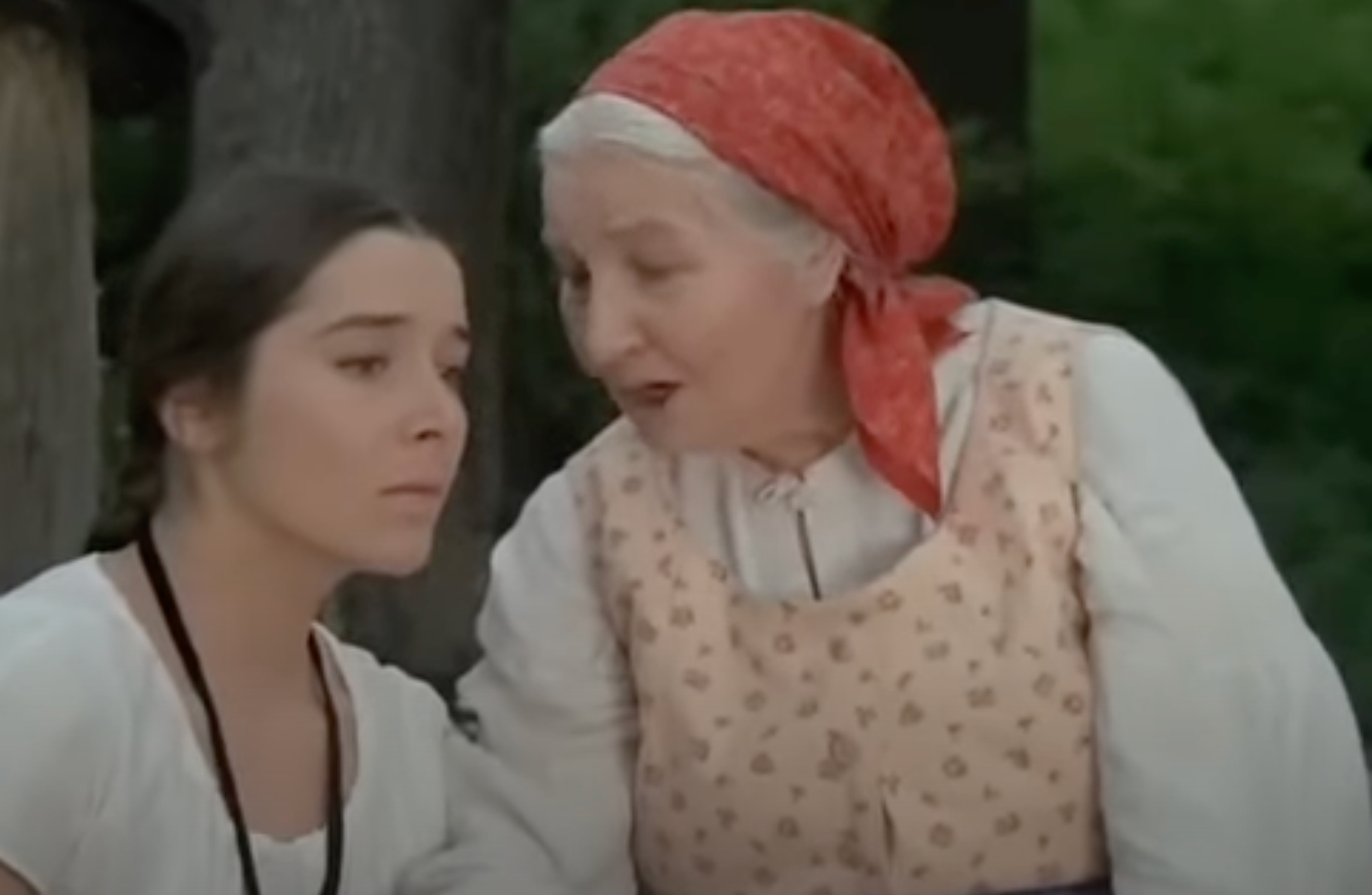 Česká herečka Libuše Geprtová vo filme Babička.