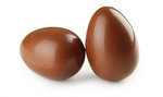 Wielkanoc 2020: Przepis na czekoladowe jajka z niespodzianką