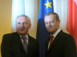 Tusk: Cudu w sto dni nie będzie