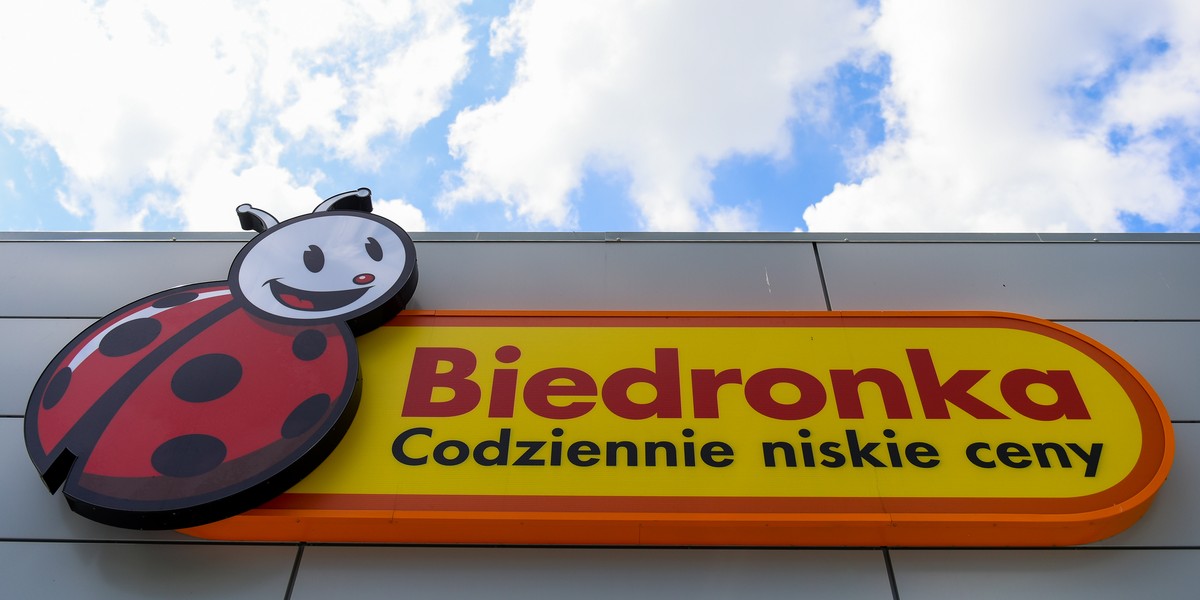 Biedronka obniży ceny towarów od 30 czerwca w związku ze zmianami stawek VAT na niektóre produkty