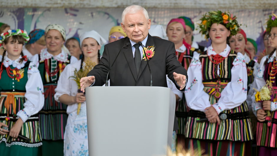 Jarosław Kaczyński na dożynkach w Paradyżu