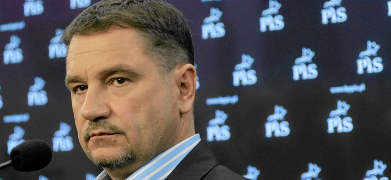 Duda: Pan marszałek zrobił świństwo tysiącom młodych ludzi