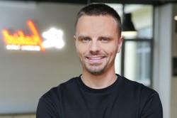 To z nią Marcin Hakiel zatańczy w "Tańcu z Gwiazdami"? "Bardzo różni ich temperament" [FOTO]