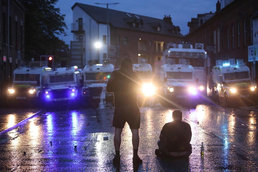 Severna Irska neredi