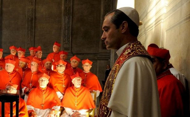 "Młody papież" - premiera nowego serialu HBO z Judem Law w roli Ojca Świętego