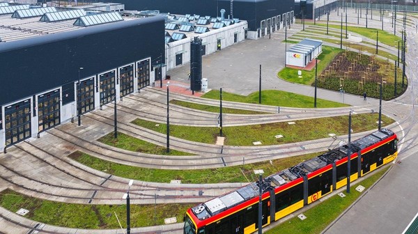 Trwa rozruch największej i najnowocześniejszej zajezdni tramwajowej w Polsce