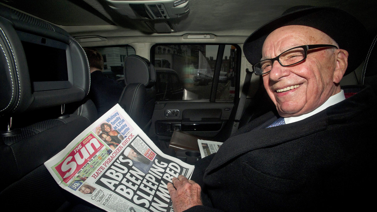 Australijczyk Rupert Murdoch, właściciel imperium medialnego News Corporation, ogłosił w piątek, że "w bardzo niedługim czasie" zacznie wydawać w Wielkiej Brytanii nową bulwarową gazetę.