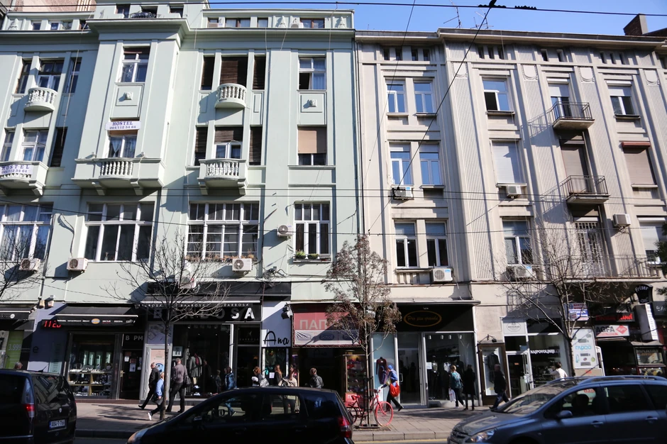 Zgrada u kojoj je pronađen beskućnik