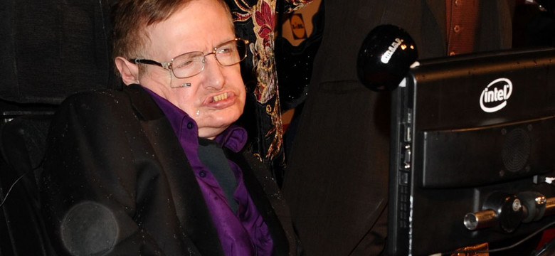 "Stephen Hawking brał udział w orgii z nieletnimi". Ujawniono szokujące dokumenty