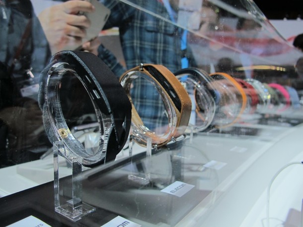 Sony wearables i moda