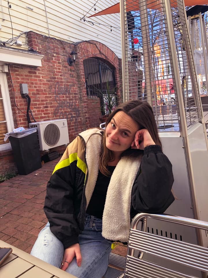 Dnes je zo Zoë už dospelá žena.