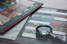 Poczta Polska stawia na filatelistykę