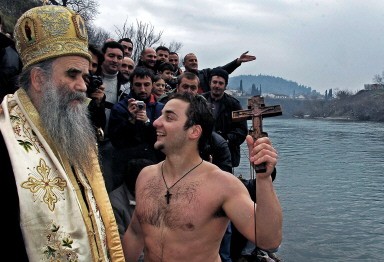 SERBIA-MONTENEGRO-EPIPHANY-BISHOP