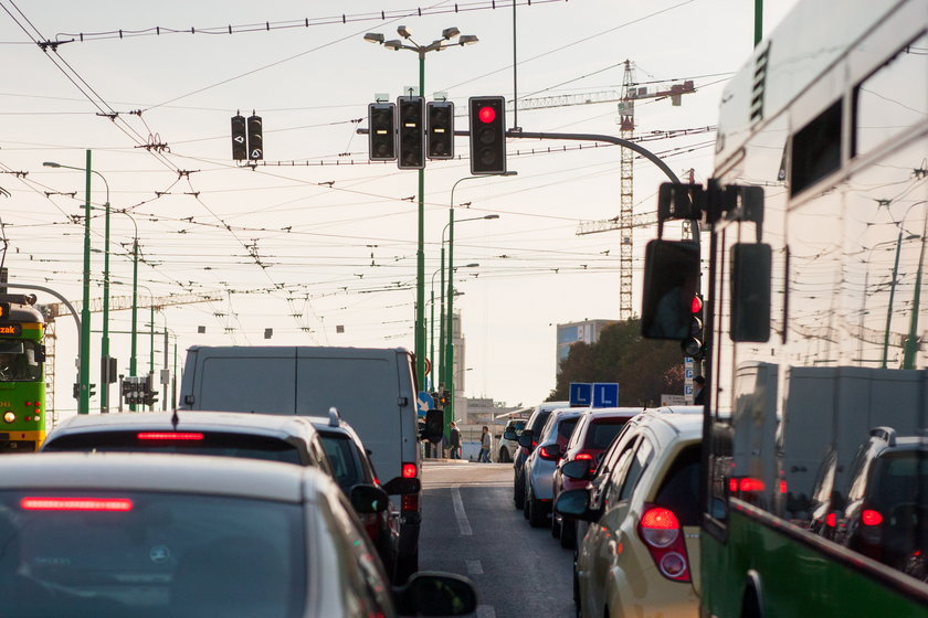 Drogowcy potrzebują kilku miesięcy na poprawę działania ITS