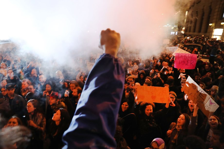 Czegoś takiego Ameryka nie widziała od dawna. Tysiące ludzi wyszły na ulice miast w proteście przeciwko wygranej Donalda Trumpa