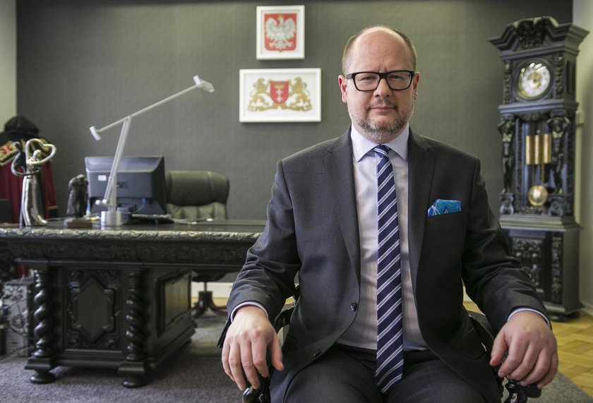 Paweł Adamowicz († 53 l.)