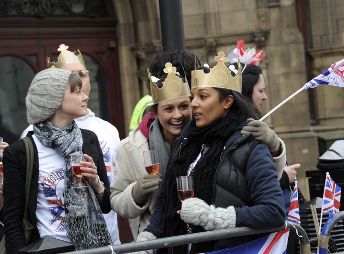 Brytyjczycy w ślubnej euforii