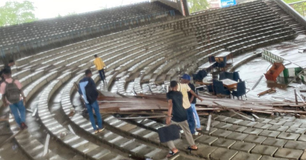 8 students injured as rainfall knocks down OAU amphitheatre during lecture - Vimarsana News