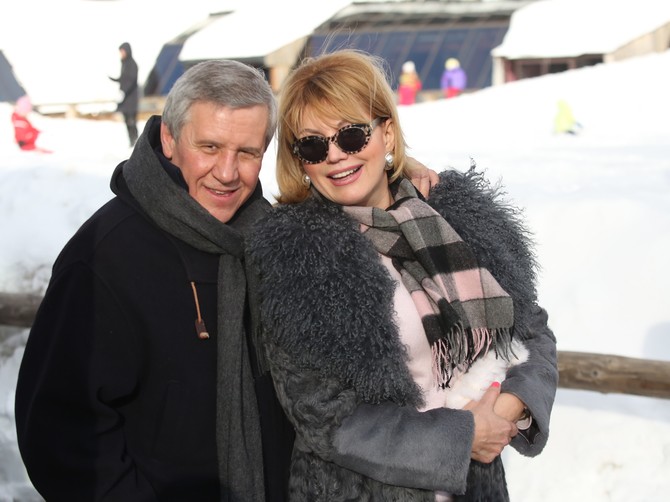 Suzana Mančić i Simon Ocomokos
