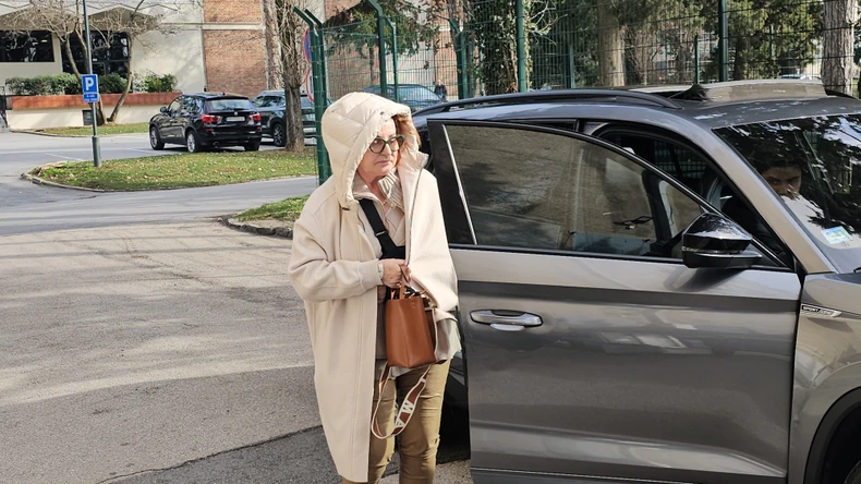 Ana Bekuta sa polomljenom rukom na snimanju "Zvezda Granda"