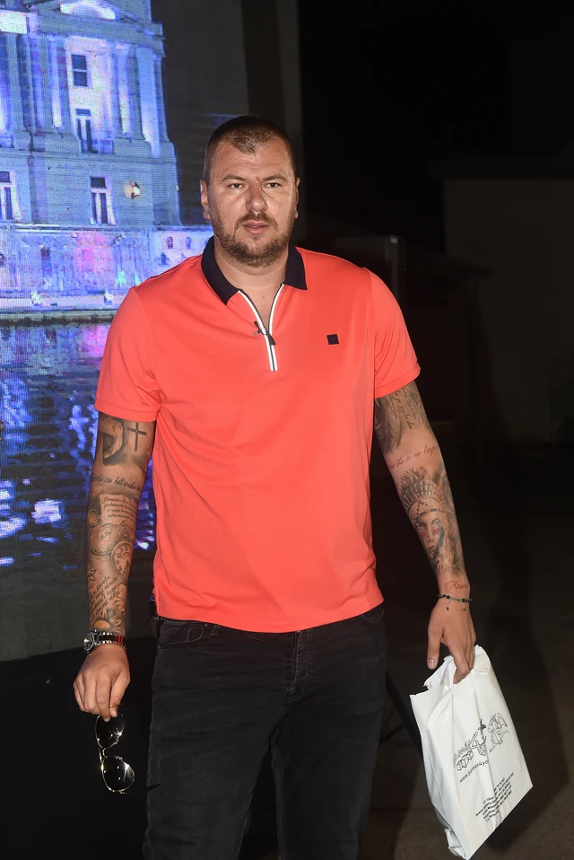 "Eto, vidiš, veći folirant i od tebe!" Scena sa Janjušem i vrapcem se i danas prepričava, i pamti