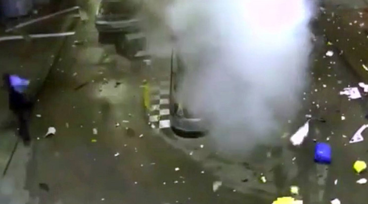Felrobbant a gázüzemű kocsi