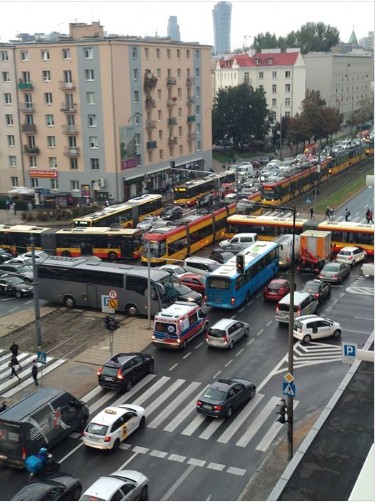 Paraliż komunikacyjny w Warszawie